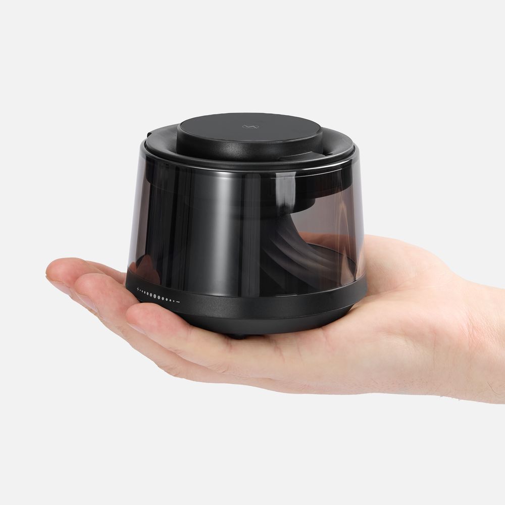 Bluetooth-колонка с подсветкой и беспроводной зарядкой Quantium