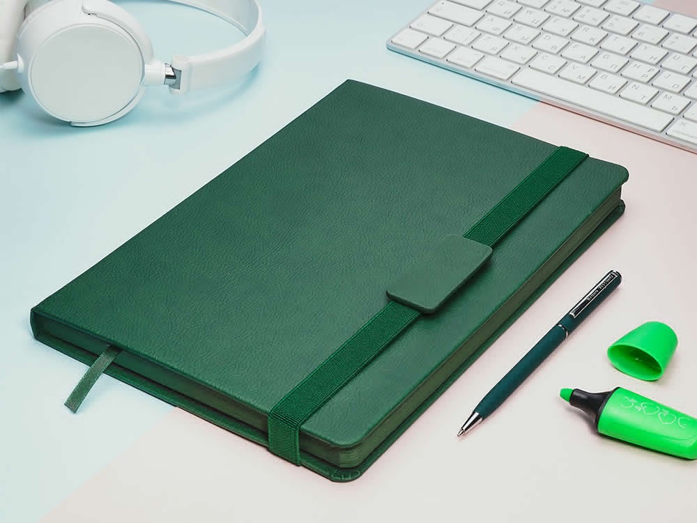 Ежедневник недатированный В5 Leggenda